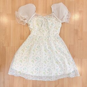 Ledin | Puff Sleeve Holographic Heart Floral Mini Dress